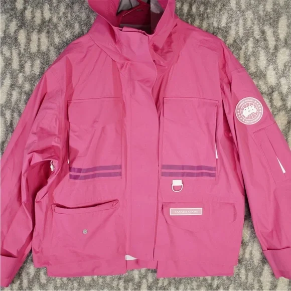 Canada Goose Women's Mordaga Rain Jacket in Summit Pink Size Medium 8801L1 $970 - Picture 6 of 16